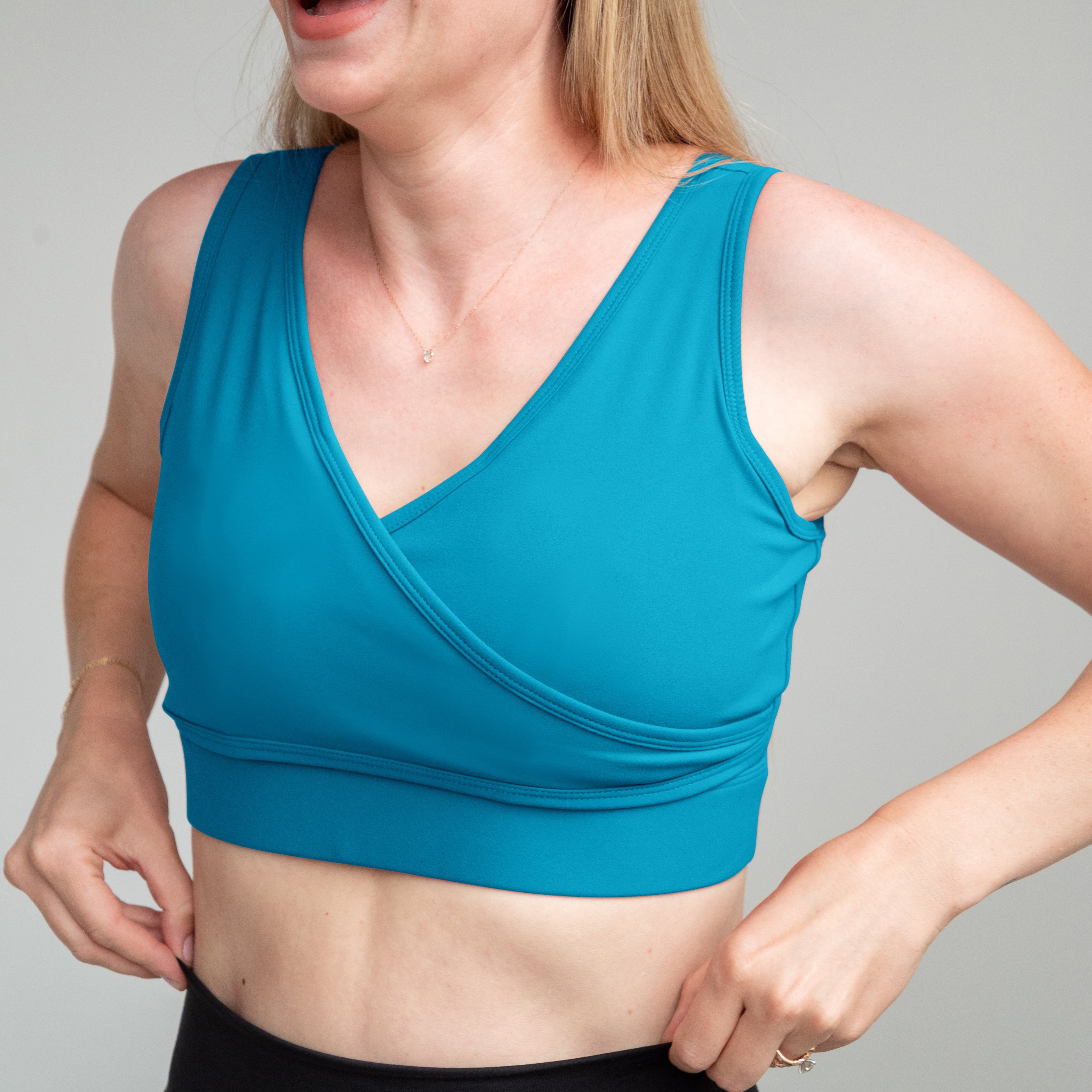 Everyday Luxe® 3.0 Nursing & Hands-Free Pumping Bra for Breastfeeding Moms