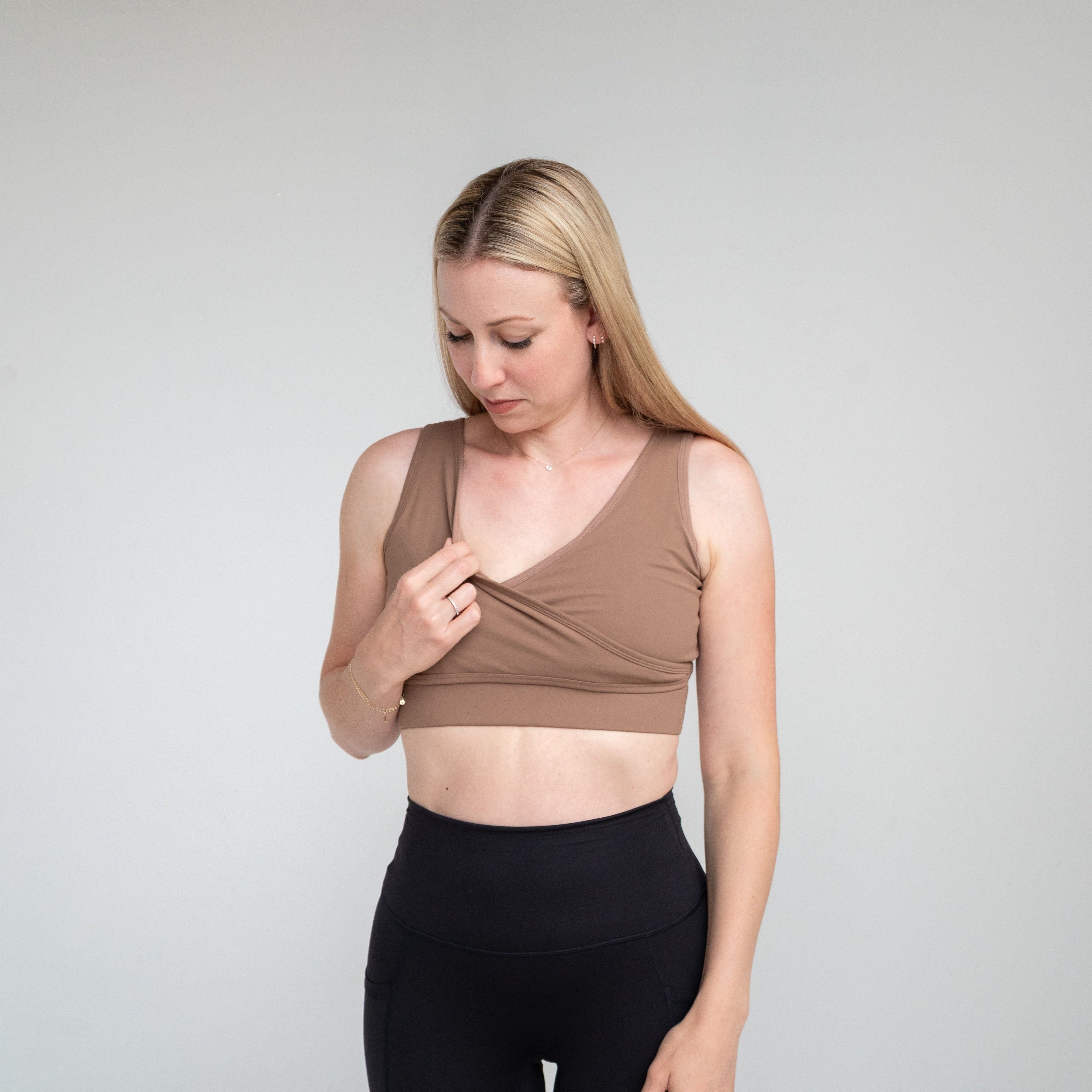 Everyday Luxe® 3.0 Nursing & Hands-Free Pumping Bra for Breastfeeding Moms
