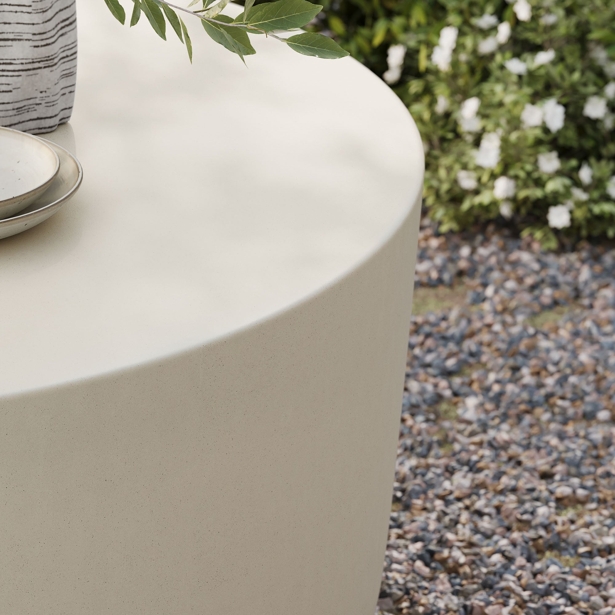 Brion Round Indoor - Outdoor Patio Concrete Coffee Table by Modway
