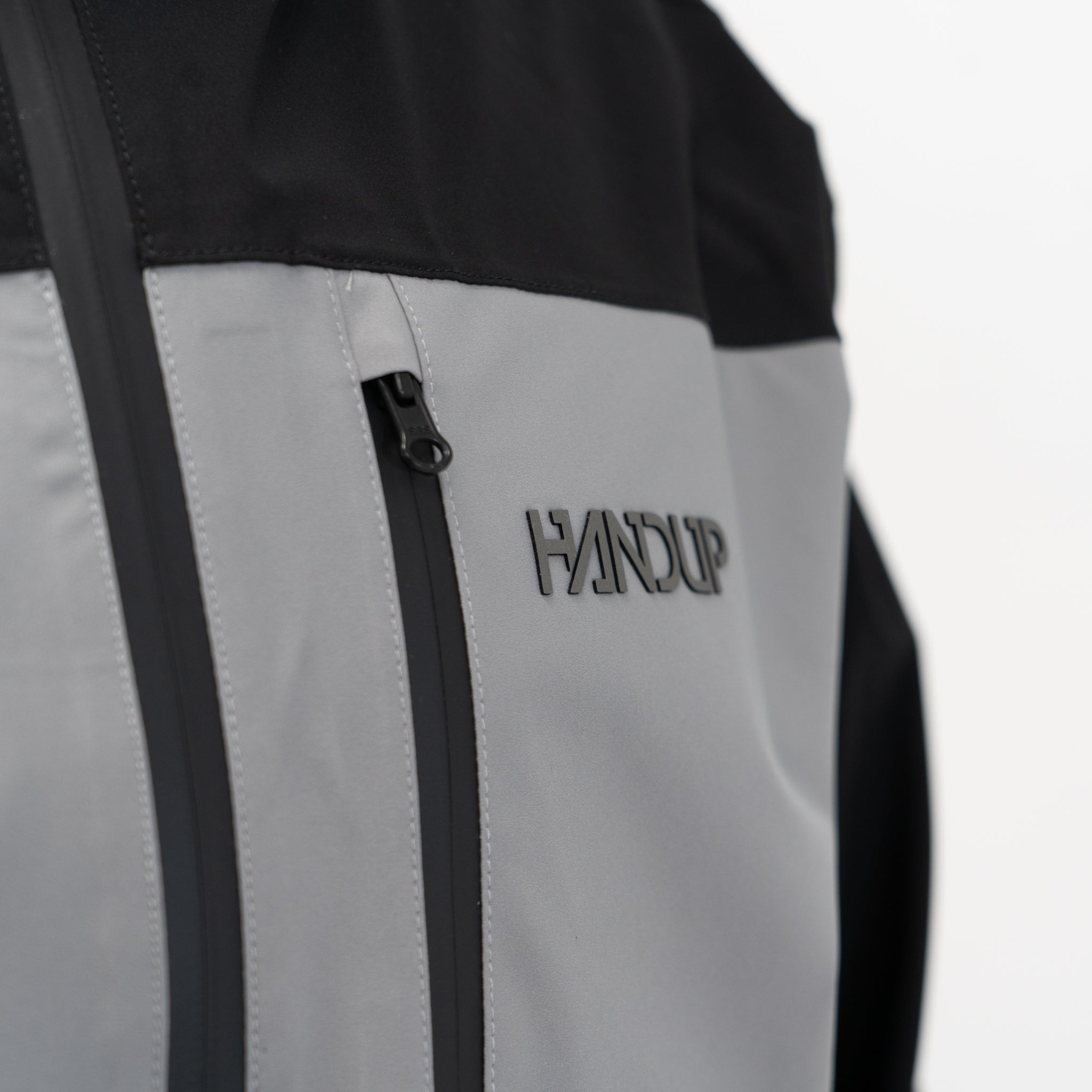 HydroSend Shell - Obsidian/Smoke Grey