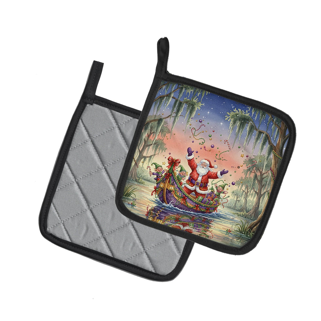 Cajun Santa Claus in the Bayou Christmas Parade Christmas Pot Holder Set of 2 Heat Resistant Quilted Hot Pads 7.5 x 7.5 Inch, Insulated Kitchen Trivets for Cooking & Baking