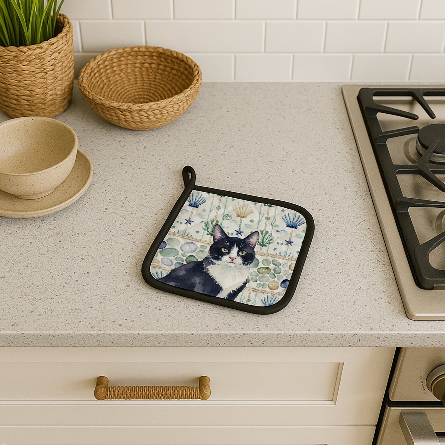 Black and White Tuxedo Cat Coastal Sea Glass Pot Holder Set of 2 Heat Resistant Quilted Hot Pads 7.5 x 7.5 Inch, Insulated Kitchen Trivets for Cooking & Baking