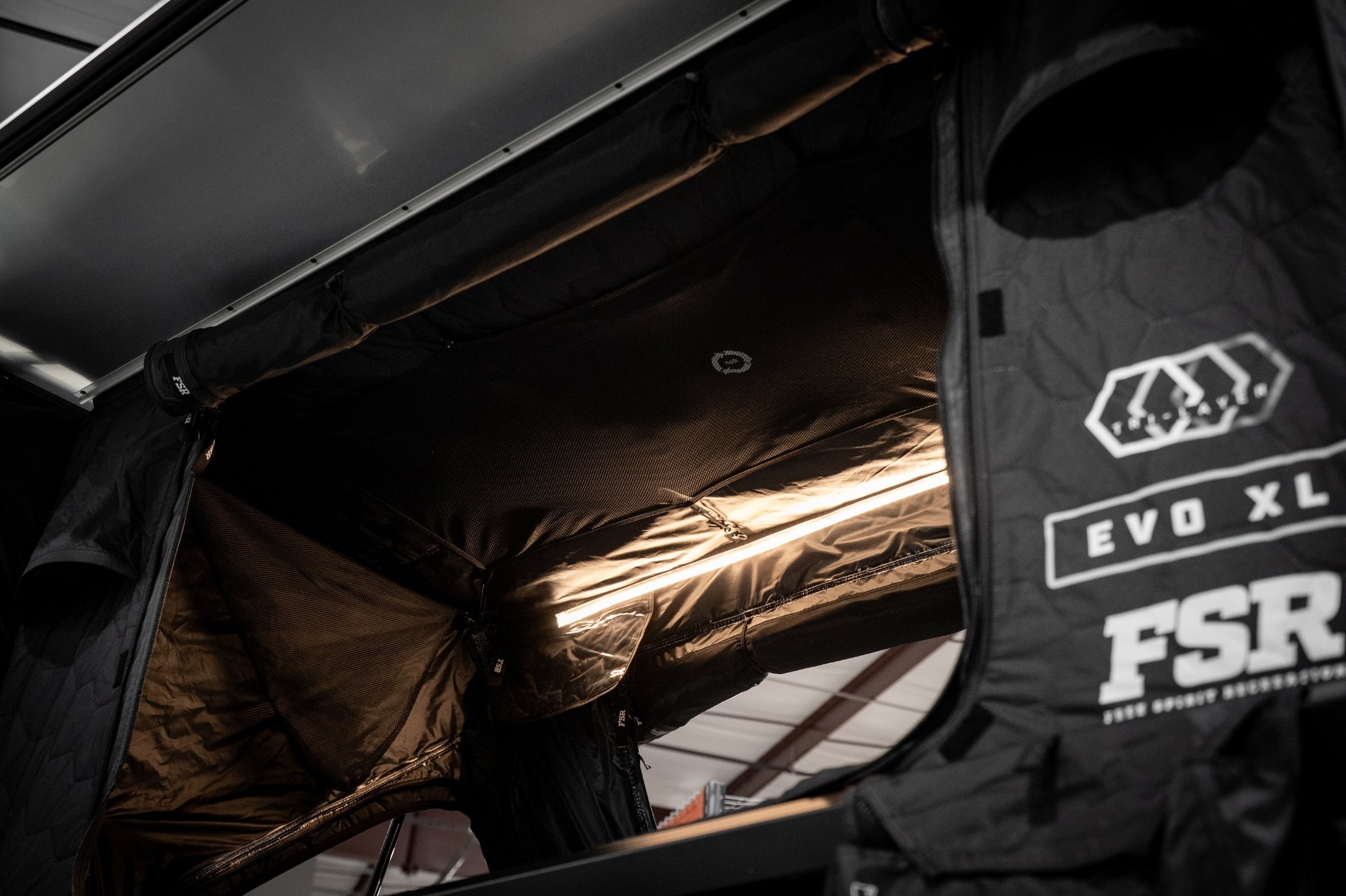 Evolution XL - Rooftop Tent