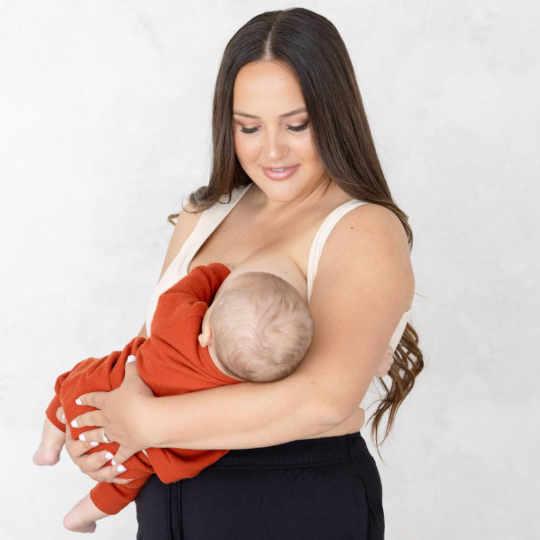Everyday Luxe® 3.0 Nursing & Hands-Free Pumping Bra for Breastfeeding Moms