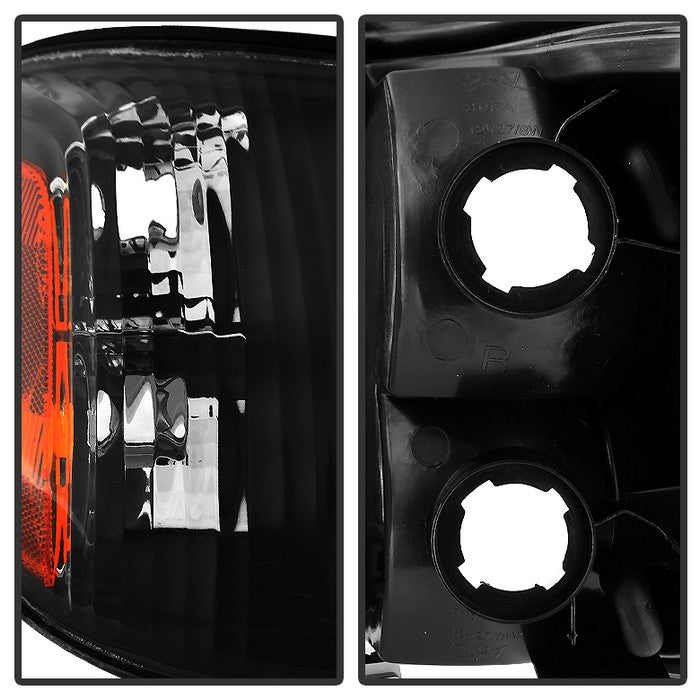 SPYDER Xtune Toyota Tundra Double Cab 05-06 OEM Style Headlights & Corner Lights Black HD-JH-TTUN05-AM-BK 9034336