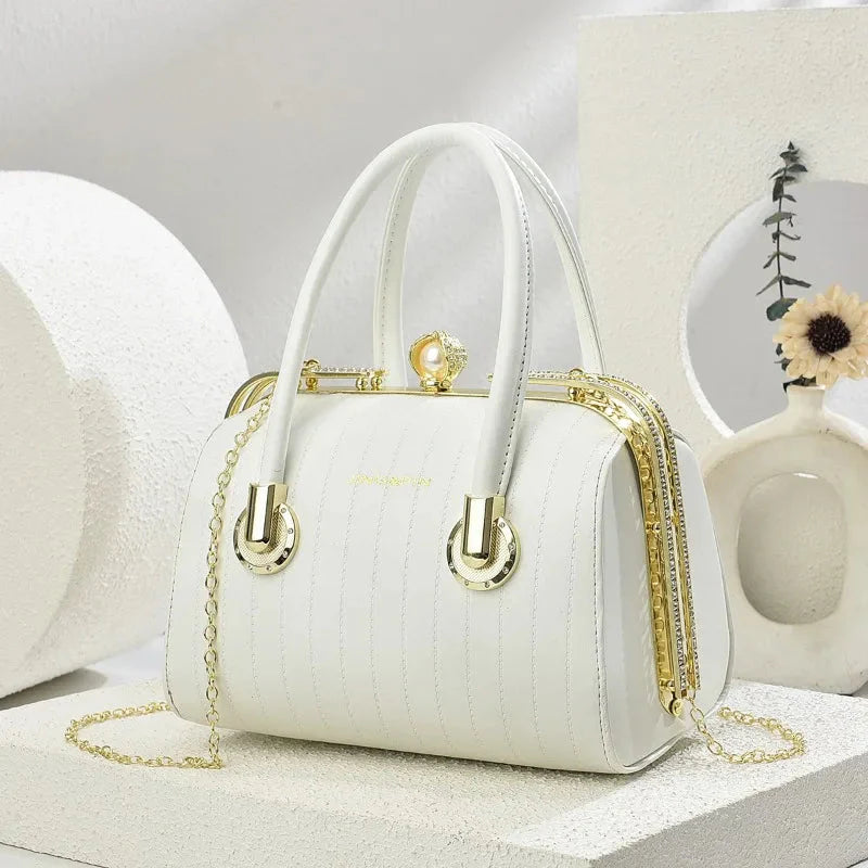 High-quality Exquisite Women's Boston Pillow Bag.