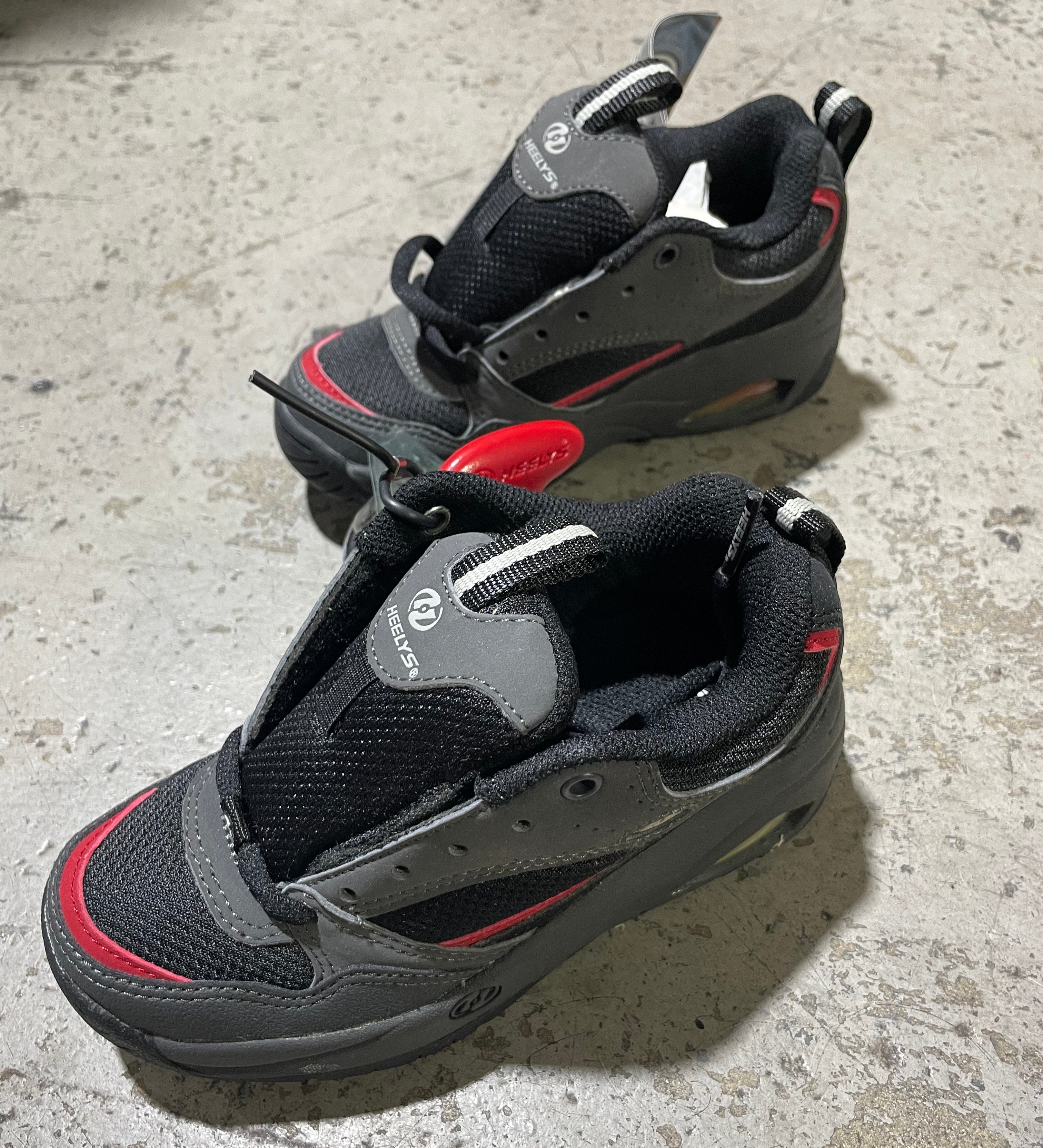 Heelys Slide Youth Skate Shoes - Charcoal/Black/Red/Light Gray
