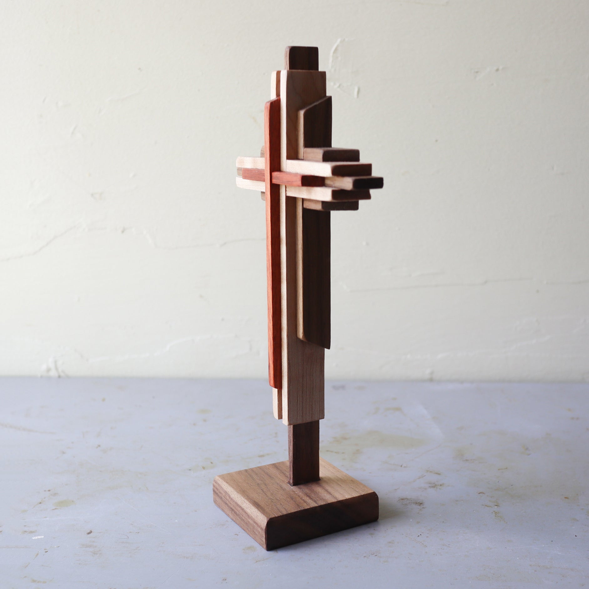 Small Layered Cross