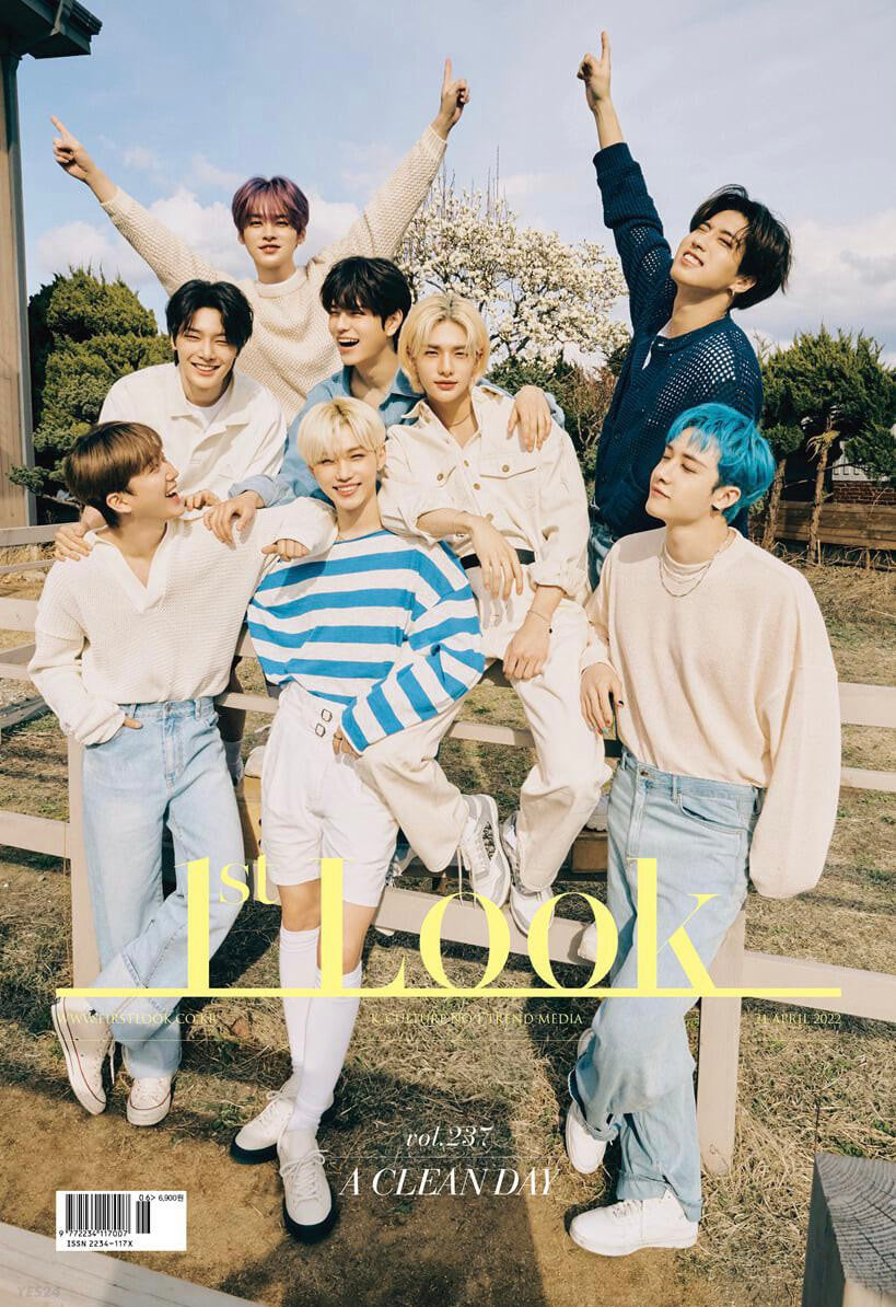 Stray Kids - 1st Look Magazine Vol.237