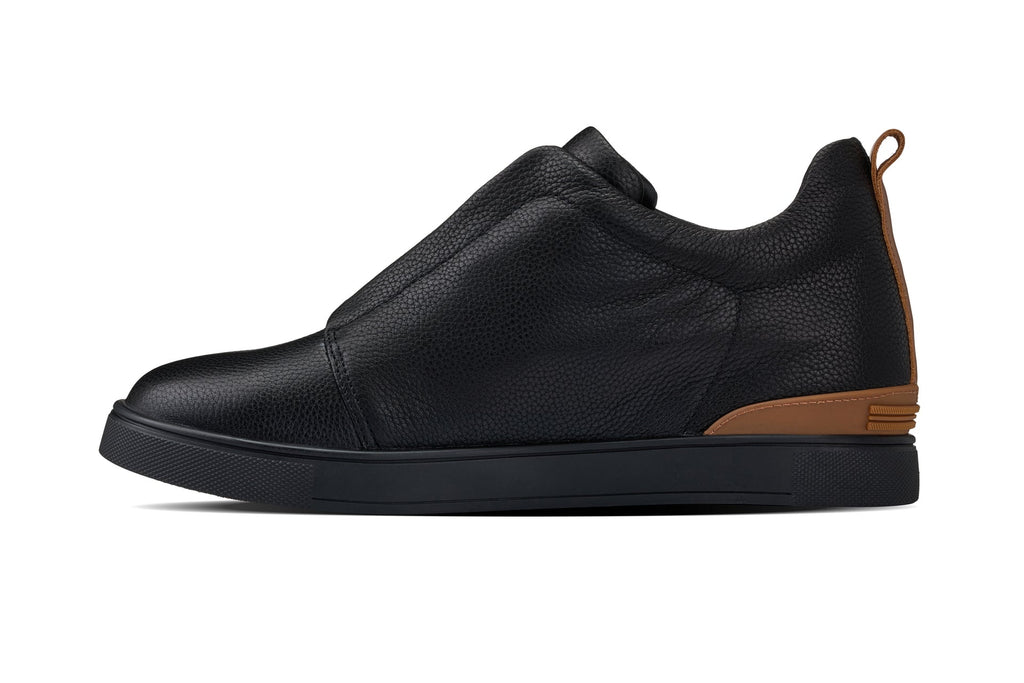 CALTO - J1931 - 2.6 Inches Taller (Black/Black Sole) - Slip-On Snoafers