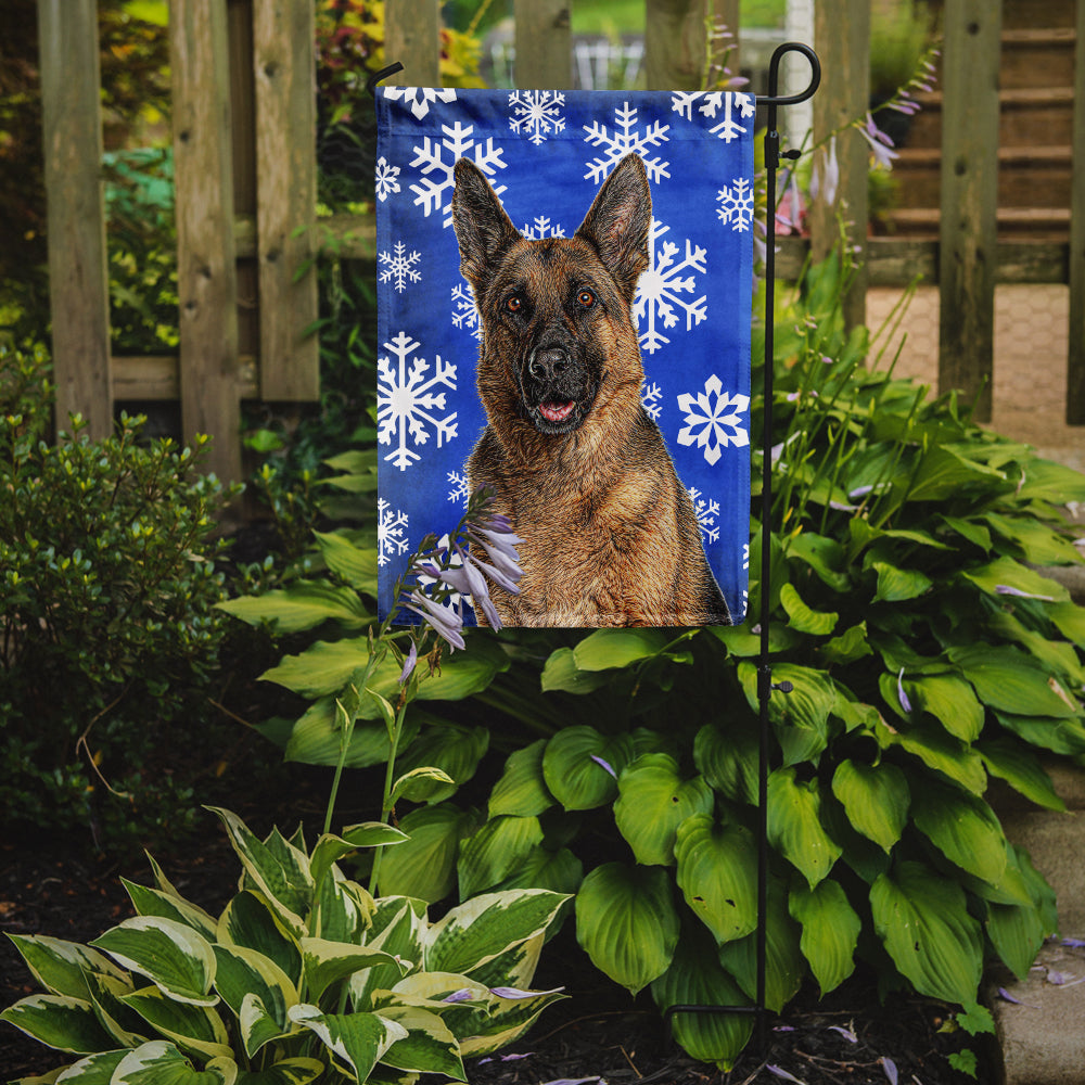 Winter Snowflakes Holiday German Shepherd Garden Flag Mailbox Decorative Yard Banner Outside Patio Artwork for Flower Beds, Garden Size, Multicolor