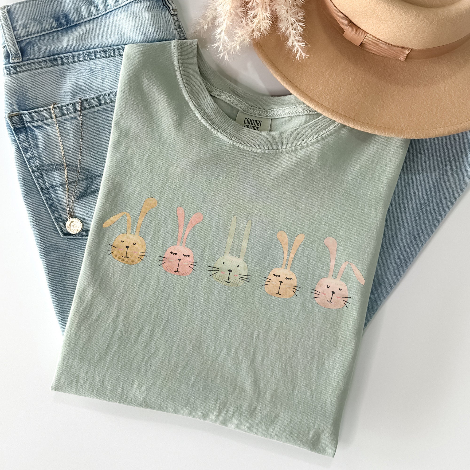 Cute Rabbits In A Row Easter Themed Vintage Print For Spring Comfort Colors Tee