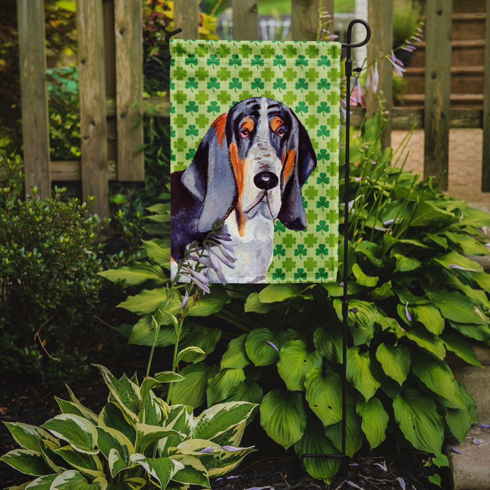 Basset Hound St. Patrick's Day Shamrock Portrait Garden Flag Mailbox Decorative Yard Banner Outside Patio Artwork for Flower Beds, Garden Size, Multicolor