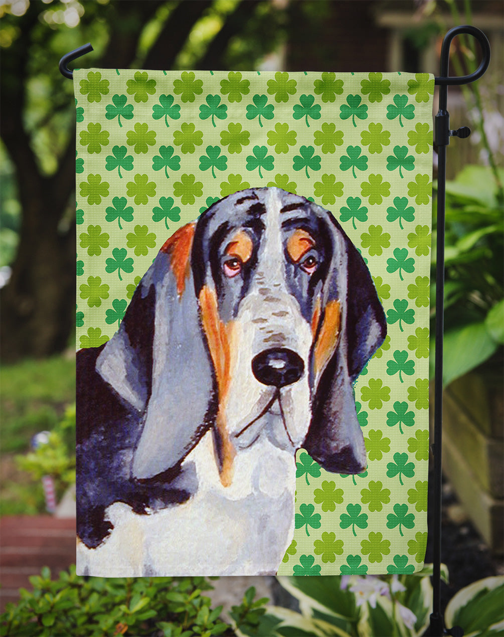 Basset Hound St. Patrick's Day Shamrock Portrait Garden Flag Mailbox Decorative Yard Banner Outside Patio Artwork for Flower Beds, Garden Size, Multicolor