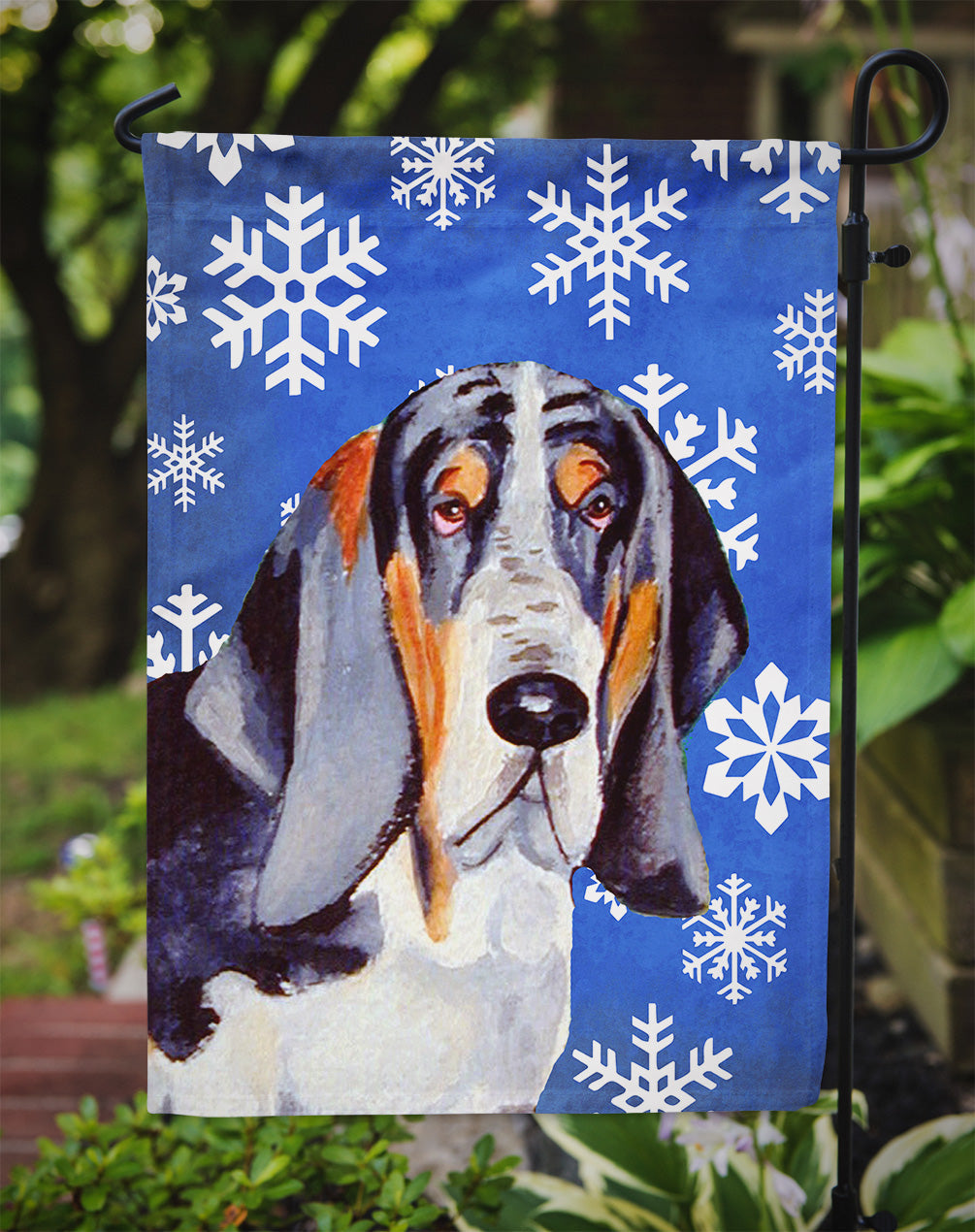 Basset Hound Winter Snowflakes Holiday Garden Flag Mailbox Decorative Yard Banner Outside Patio Artwork for Flower Beds, Garden Size, Multicolor