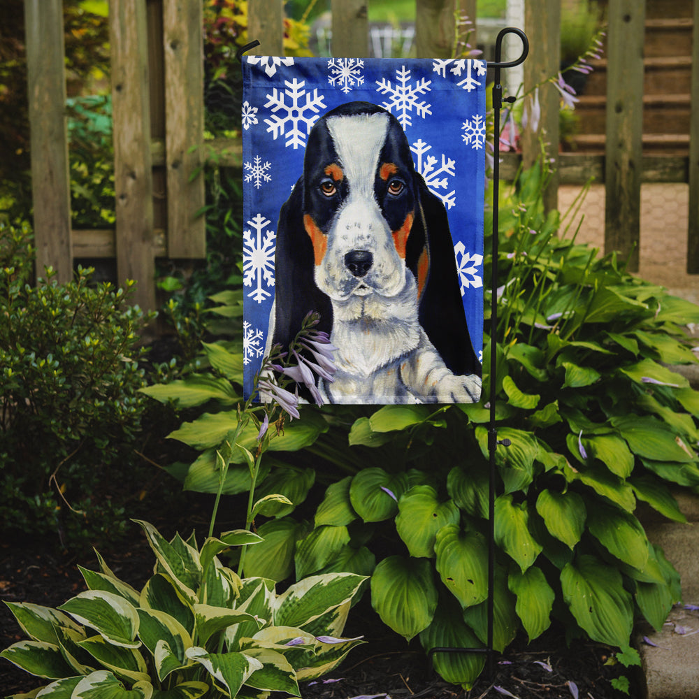 Basset Hound Winter Snowflakes Holiday Garden Flag Mailbox Decorative Yard Banner Outside Patio Artwork for Flower Beds, Garden Size, Multicolor
