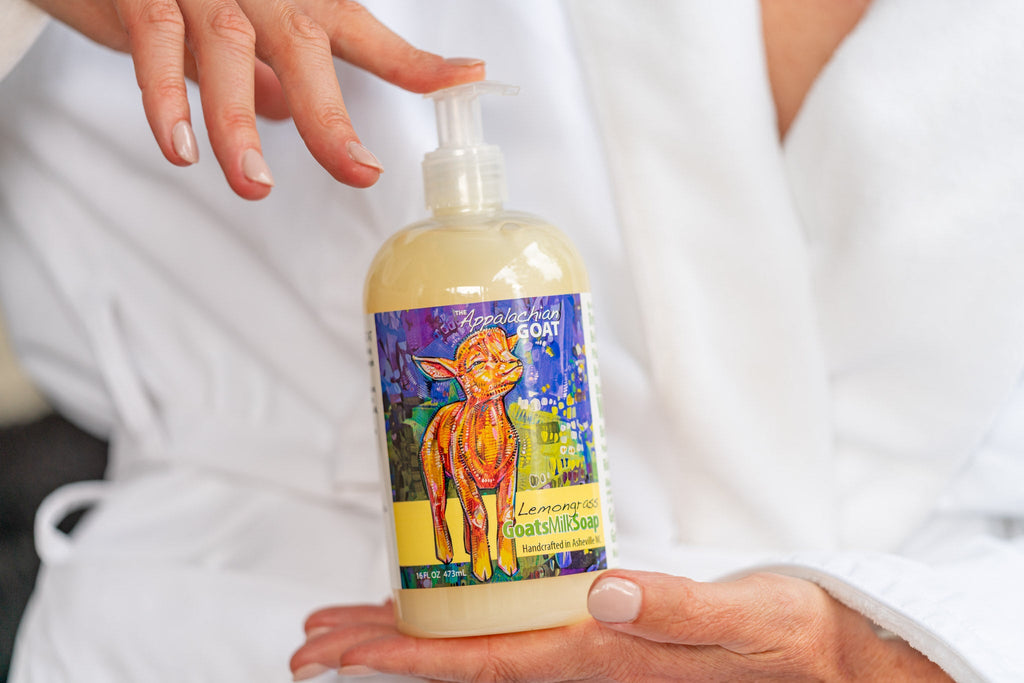 LIQUID SOAP ~ LEMONGRASS GOATS MILK LIQUID SOAP 16 oz. NEW LABEL