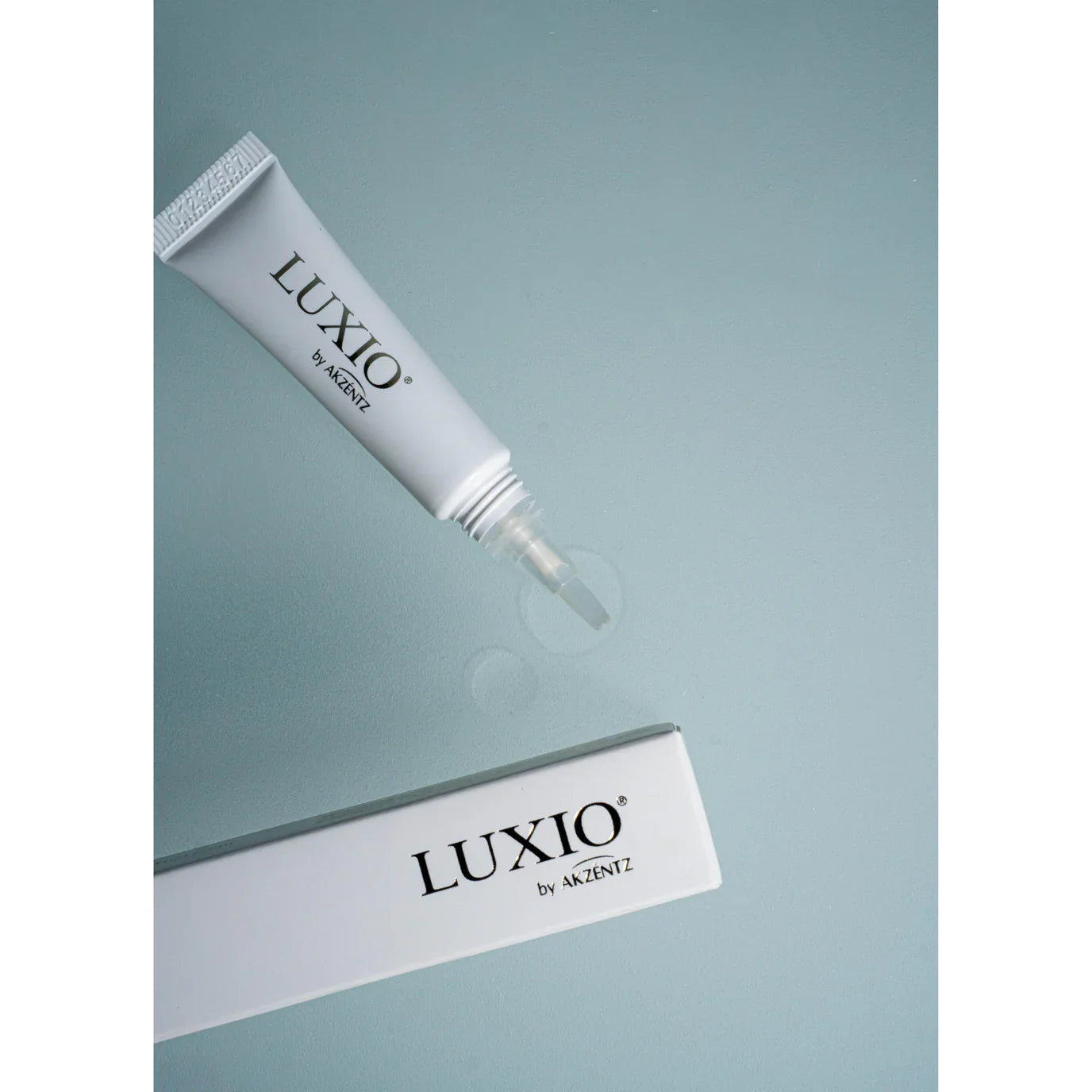 Luxio - Nail + Cuticle Oil Pen, 7.5ml