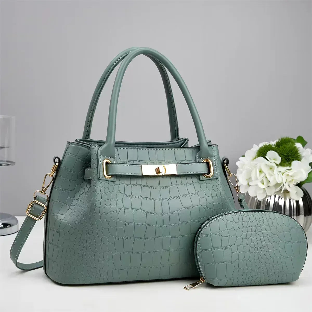 Luxurious Leather Handbag for Women