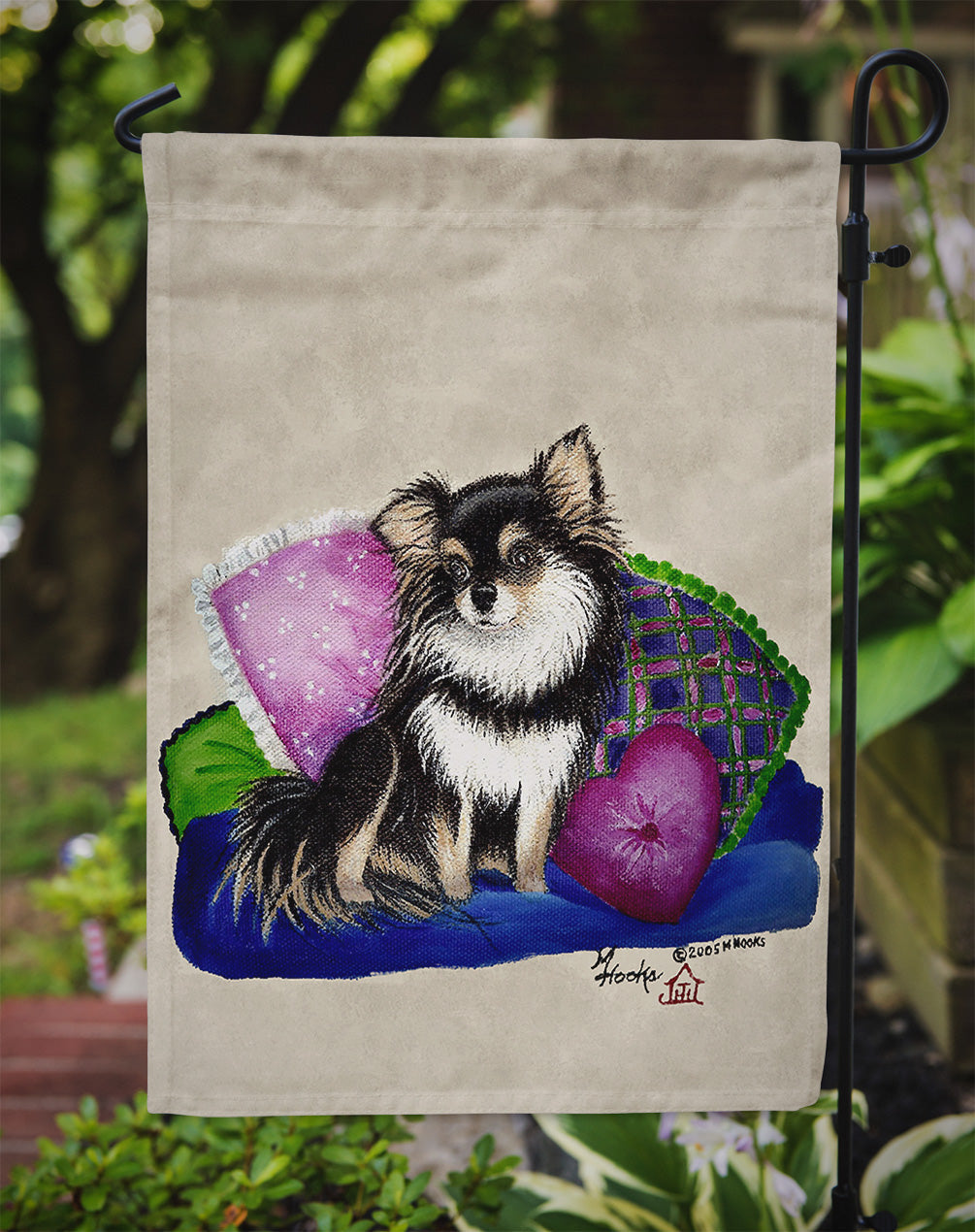 Chihuahua on their couch Garden Flag Mailbox Decorative Yard Banner Outside Patio Artwork for Flower Beds, Garden Size, Multicolor