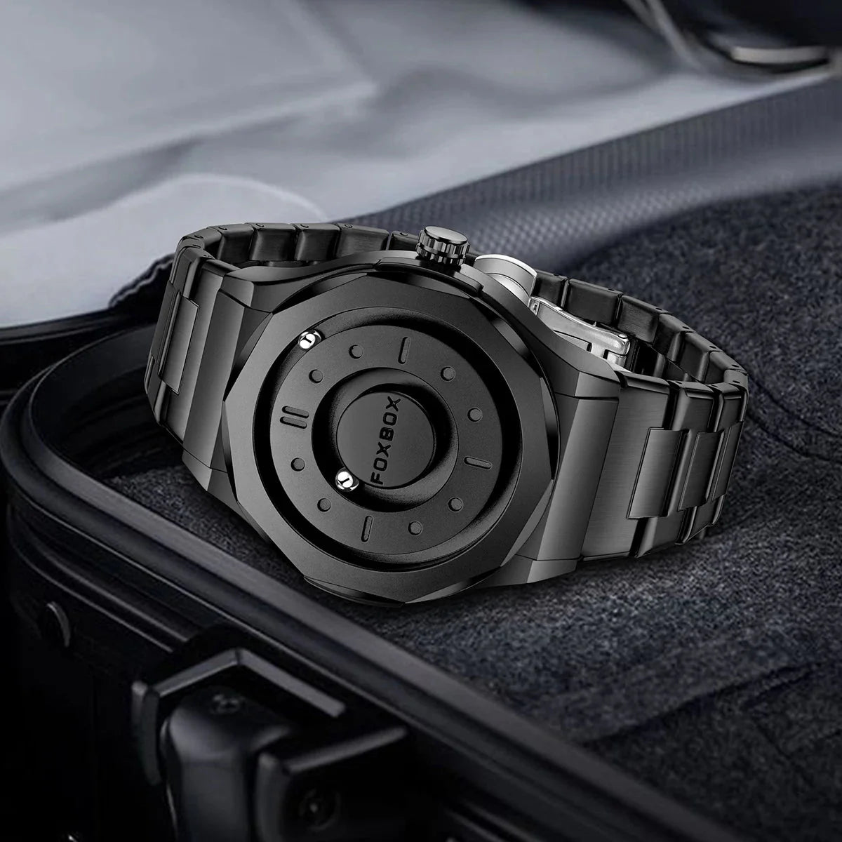 Men's Stainless Steel Quartz Watch.