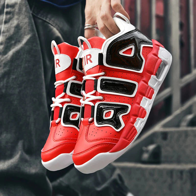 New Fashion Style Quality Men's Sports Sneakers.