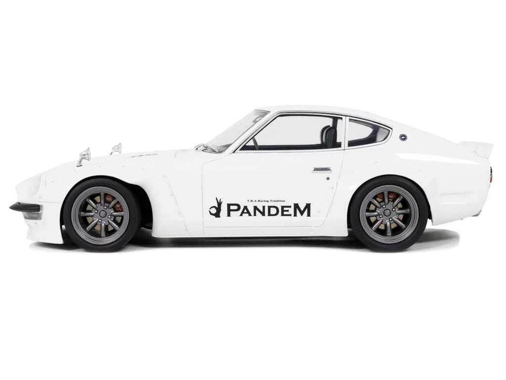 2015 Nissan PANDEM Fairlady Z RHD (Right Hand Drive) White Limited Edition to 2000 pieces Worldwide 1/18 Model Car by Otto Mobile