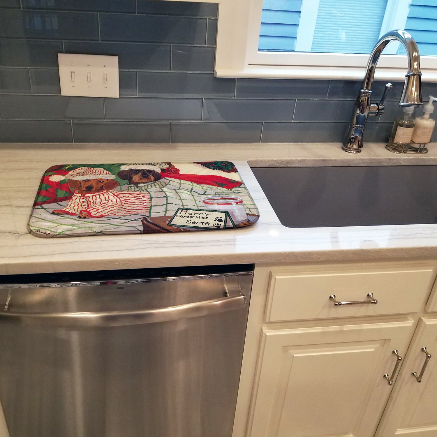 Dachshund Christmas Waiting for Santa Dish Drying Mat Absorbent Dish Drying Mat Pad for Kitchen Counter Dish Drainer Mat for Countertop, 14 x 21", Multicolor