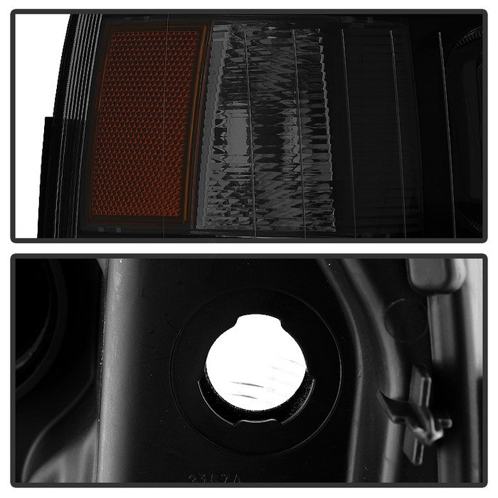 SPYDER Xtune Chevy Silverado 1500/2500 07-13 Halo Projector Headlights Black Smoked PRO-JH-CS07-LED-BSM 9030277