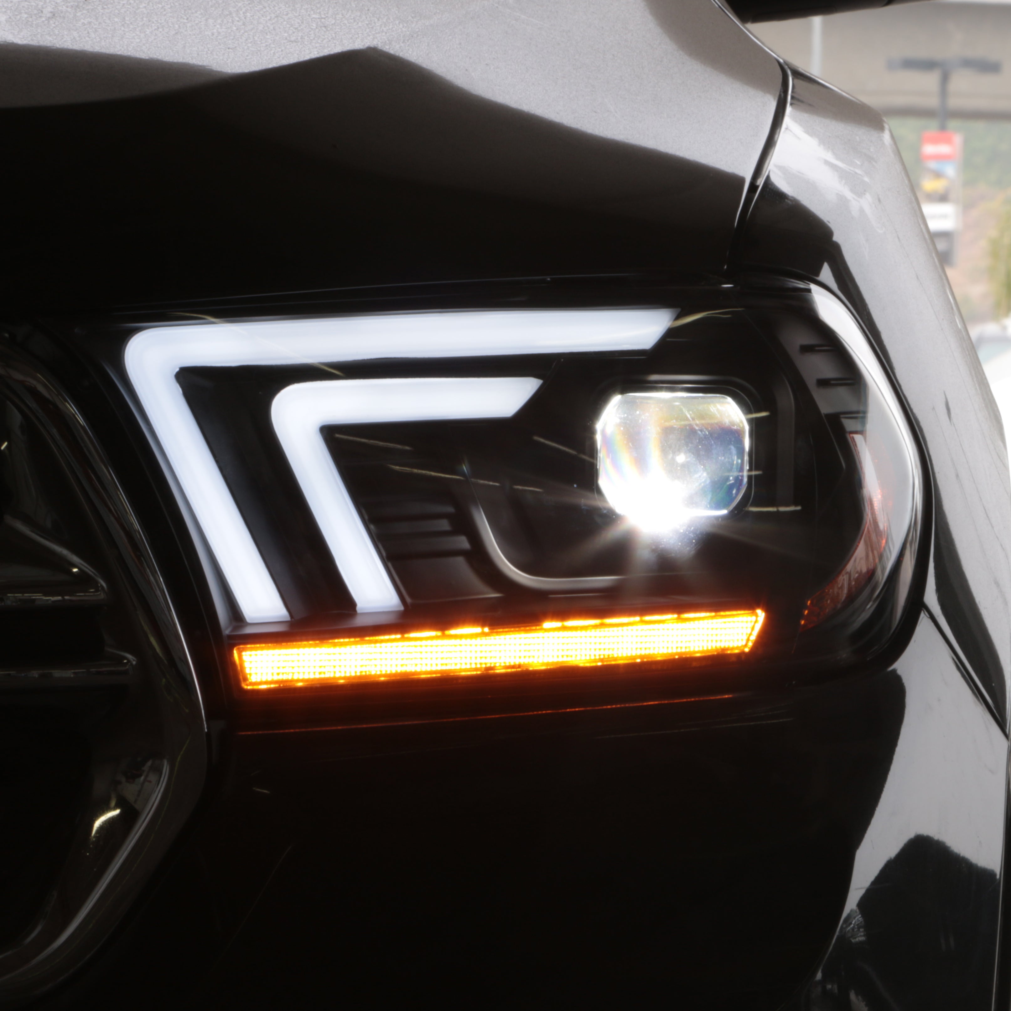 SPYDER 11-13 Dodge Durango (HID Model Only) Projector Headlights - Black PRO-YD-DDU11HIDSI-BK 5088680