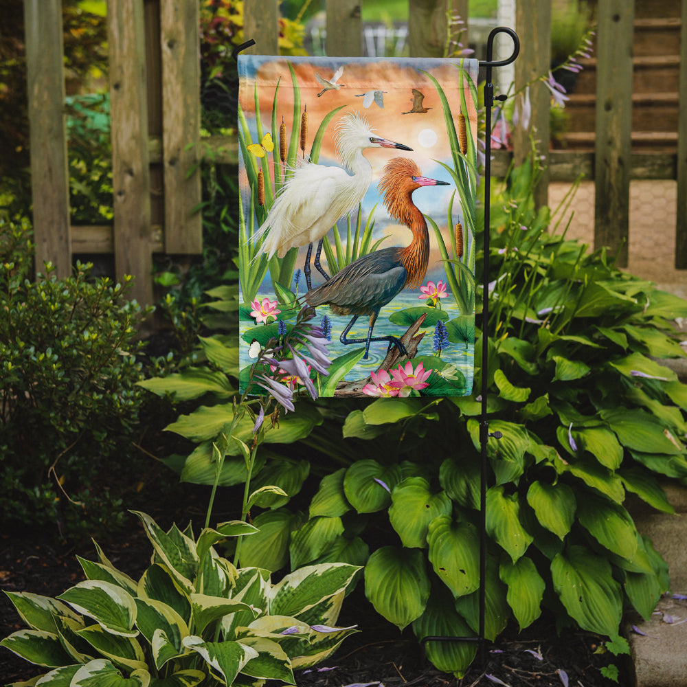 Reddish Heron Two Phases Garden Flag Mailbox Decorative Yard Banner Outside Patio Artwork for Flower Beds, Garden Size, Multicolor