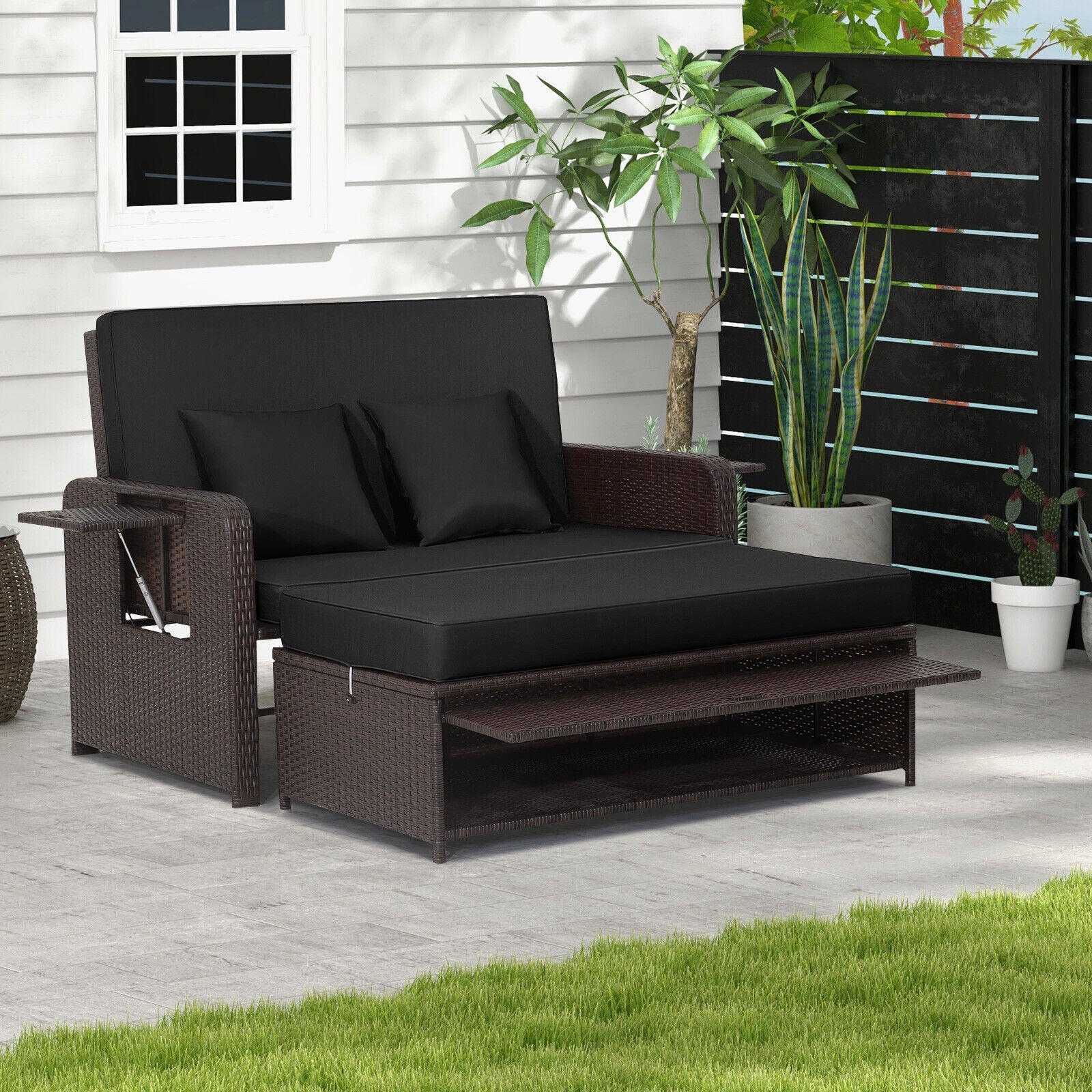 Outdoor Rattan Daybed with 4-Position Adjustable Backrest