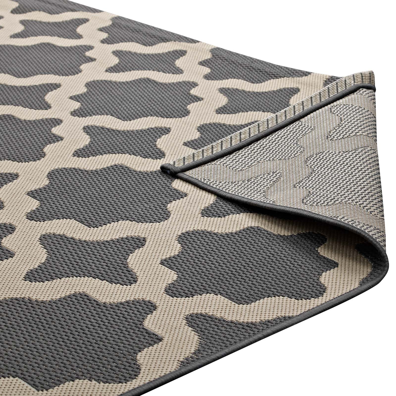 Cerelia Moroccan Trellis Indoor and Outdoor 4x6 Area Rug by Modway