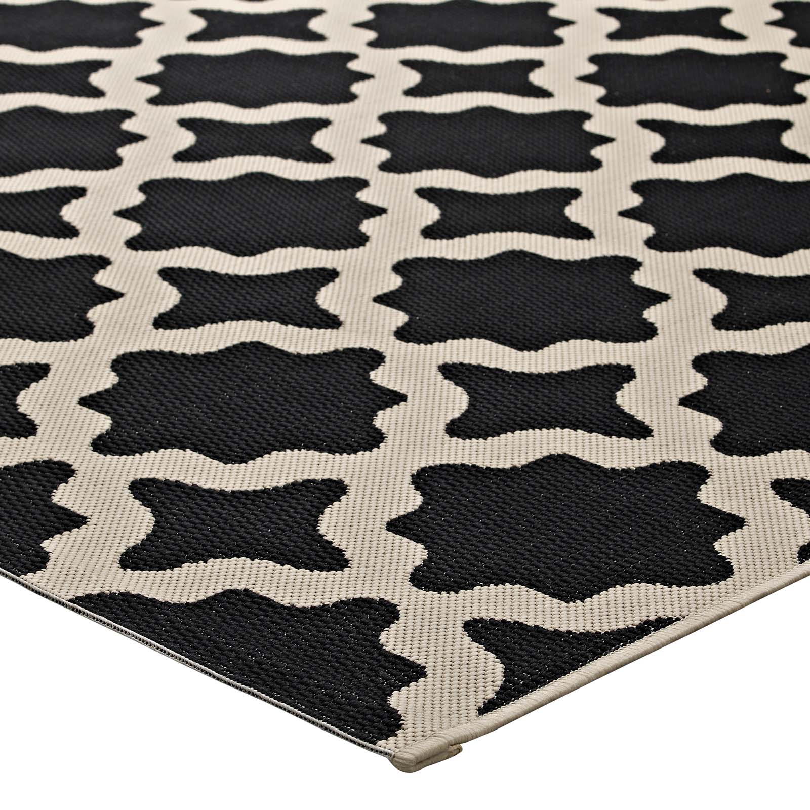 Cerelia Moroccan Trellis Indoor and Outdoor 4x6 Area Rug by Modway
