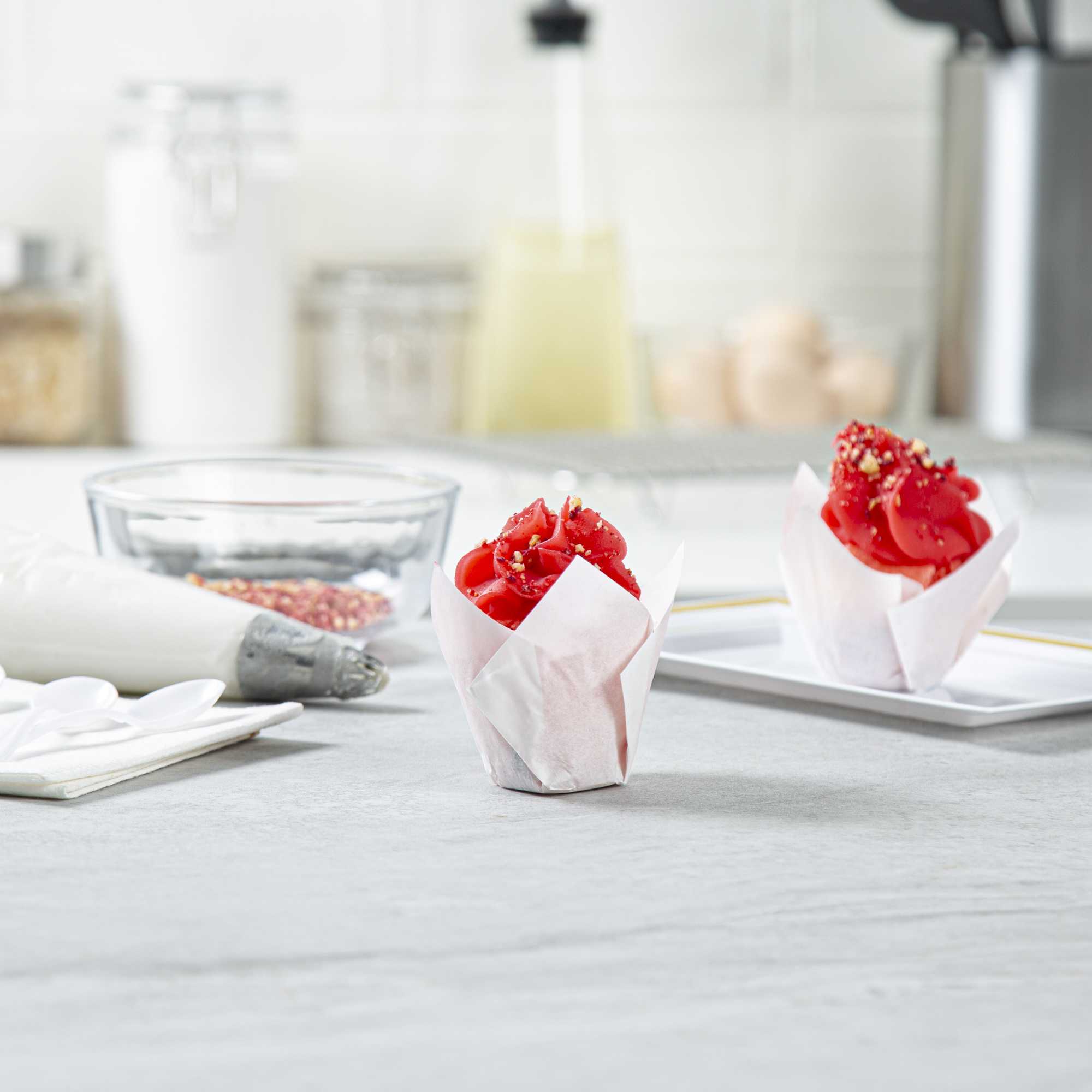 Panificio 2 oz Tulip Sugar White Paper Baking Cup - Greaseproof - 1 1/2" x 1 1/2" x 2 1/4" - 200 count box