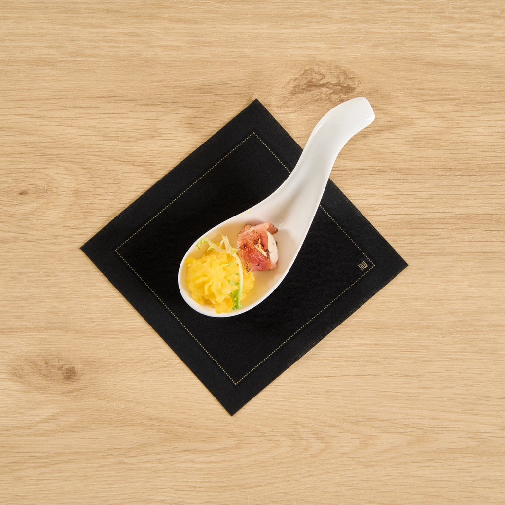 Chef 101 White Porcelain Wave Spoon - 5" x 1 3/4" x 1" - 10 count box