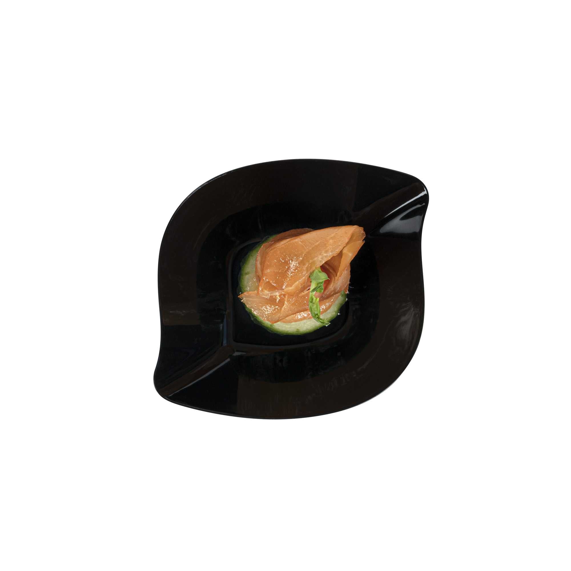 Mini Serve Square Black Plastic Comma Plate - 3 1/2" x 4 1/2" x 1" - 100 count box