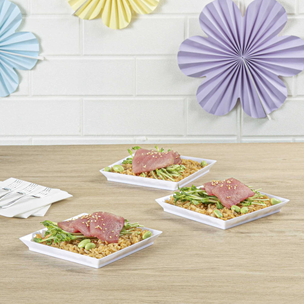 Mini Serve Square White Plastic Medium Modern Plate - 5" x 5" - 100 count box