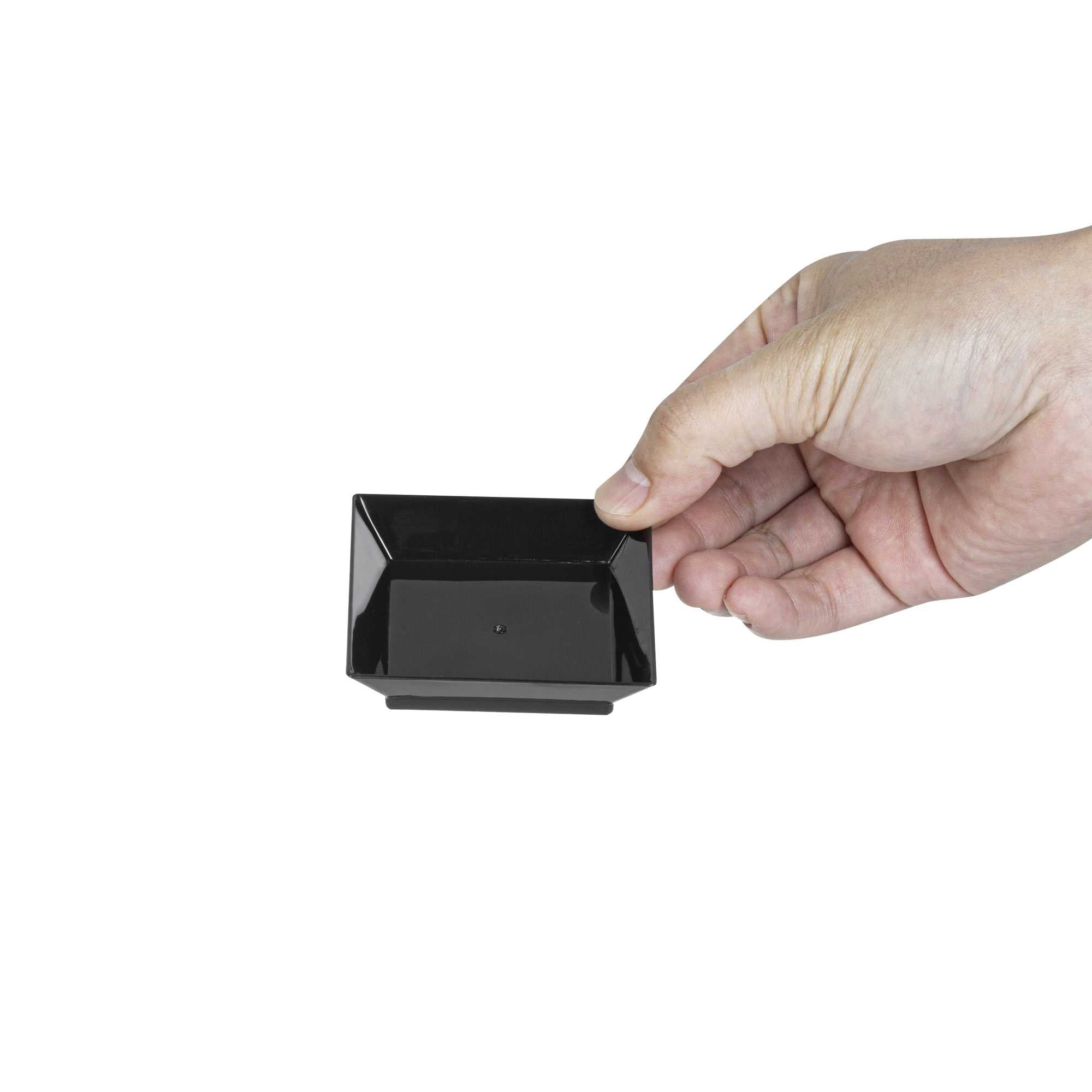 Mini Serve Square Black Plastic Mini Modern Plate - 2 1/2" x 2 1/2" x 1/2" - 100 count box