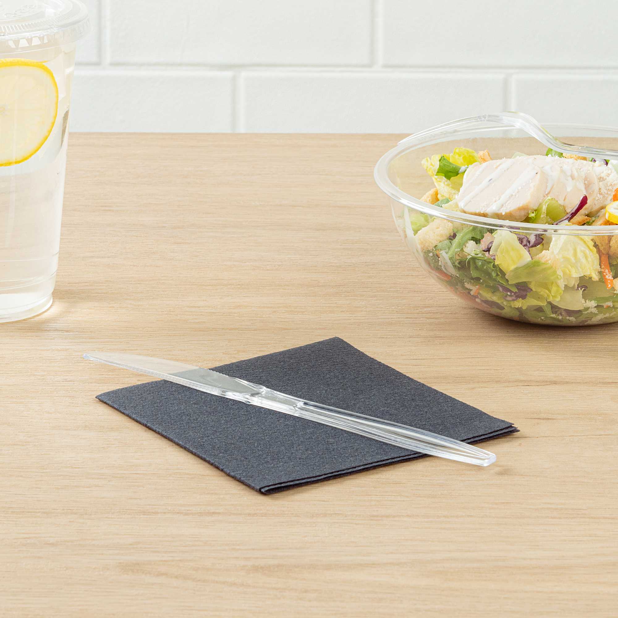Moderna Clear Plastic Knife - 7 1/4" - 250 count box