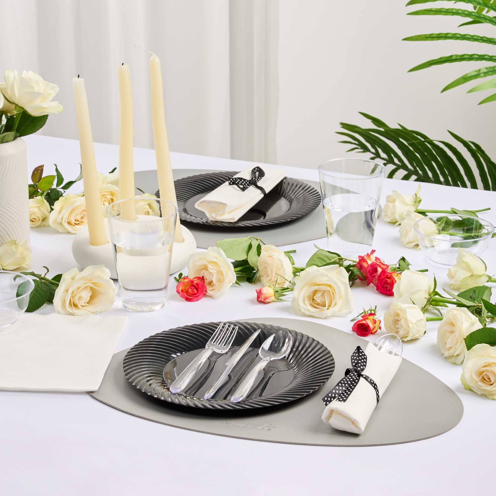 Moderna Clear Plastic Cutlery Set - with White Napkin, Polka Dot Ribbon - 7 1/4" x 2" x 1 3/4" - 100 count box