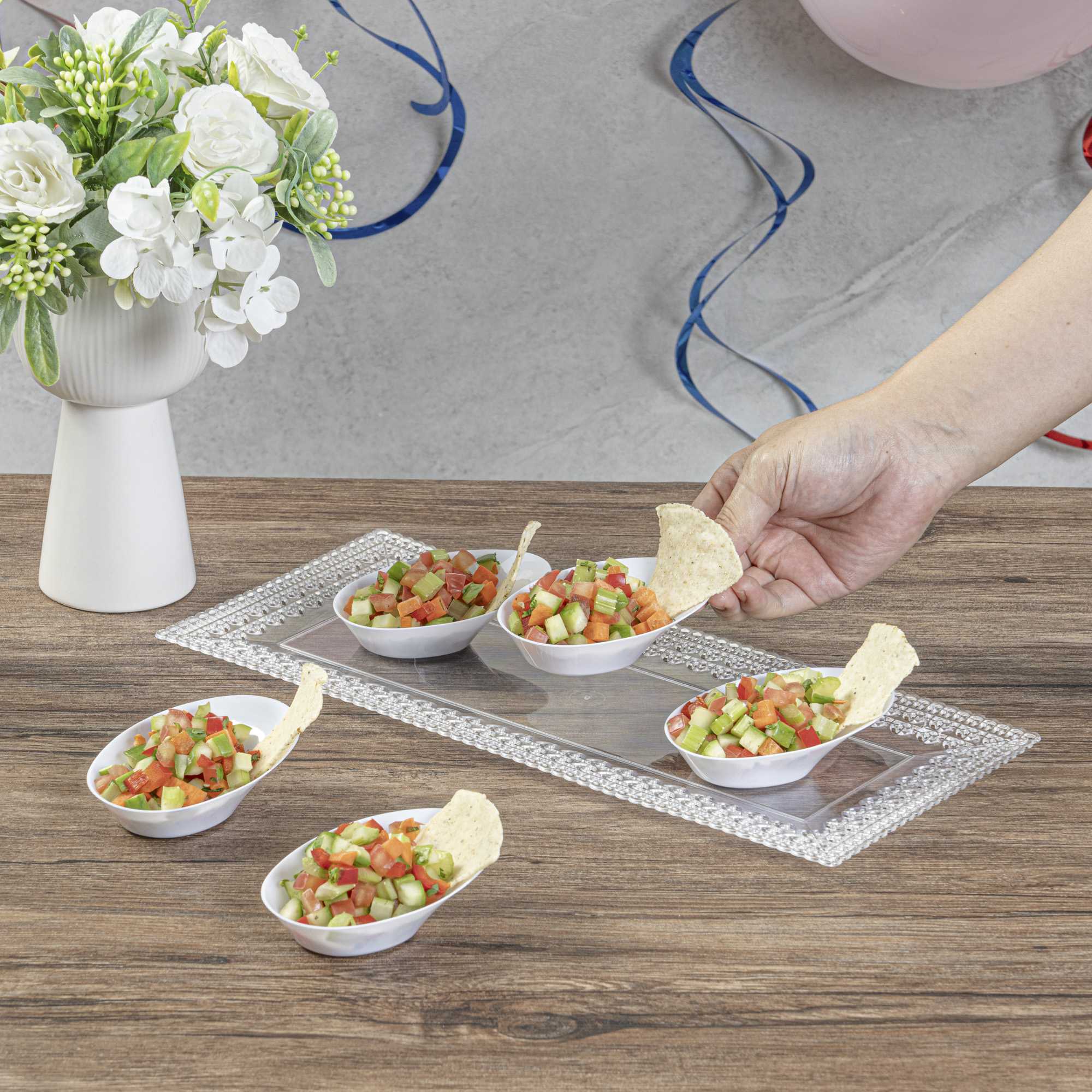 Mini Serve Oval White Plastic Ellipse Dish - 4" x 3" x 1 1/4" - 100 count box