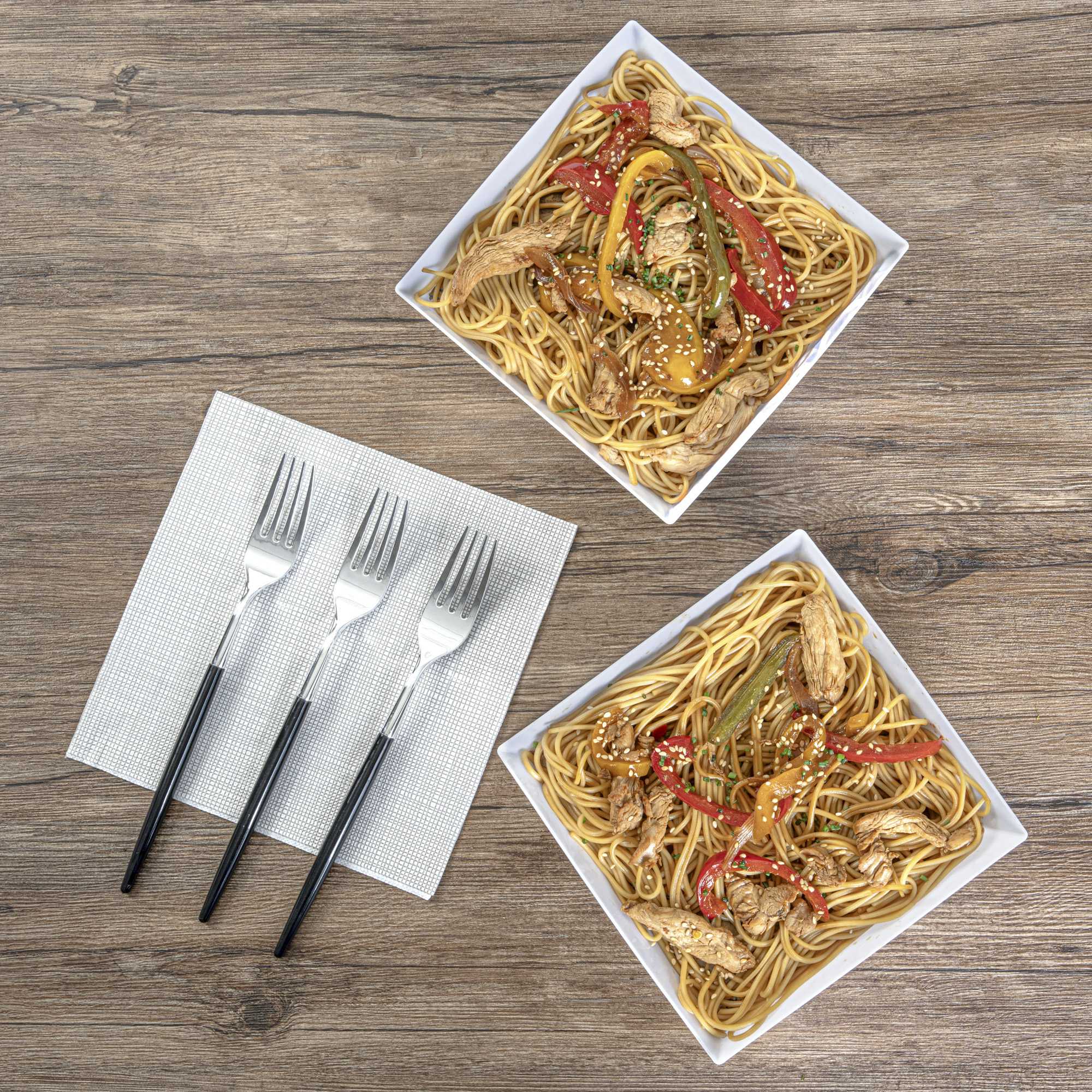 Maxi Serve 18 oz Square White Plastic Medium Modern Bowl - 6 3/4" x 6 3/4" x 3" - 25 count box
