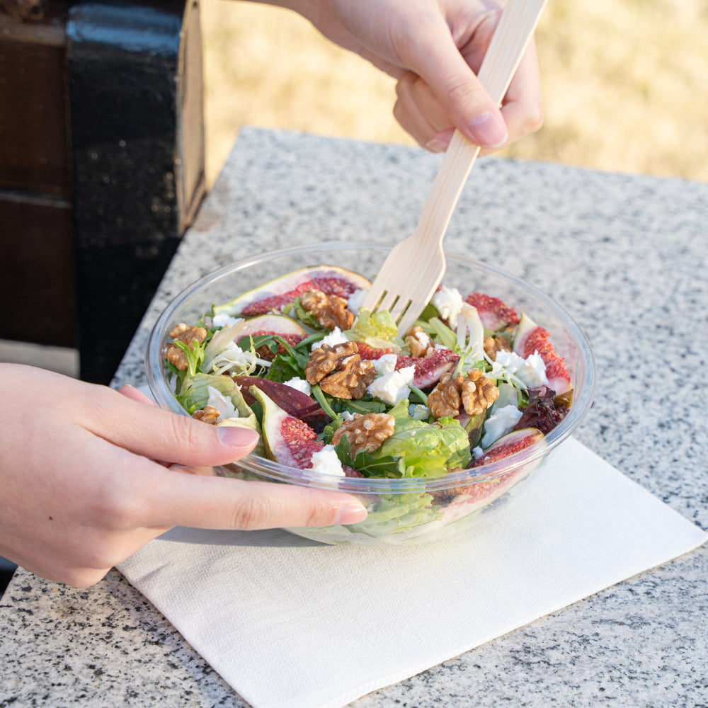 Maxi Serve 21 oz Round Clear Plastic Salad Bowl - 6 3/4" x 6 3/4" x 2 1/2" - 200 count box