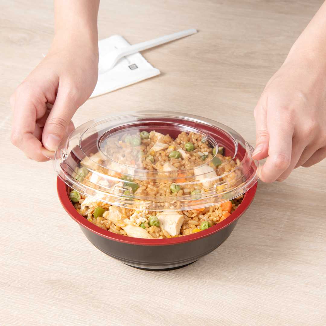 Bento Tek 24 oz Round Black and Red Plastic Medium Asian Panda Bowl - Clear Lid, Microwavable - 6 1/2" x 6 1/2" x 2 1/2" - 200 count box