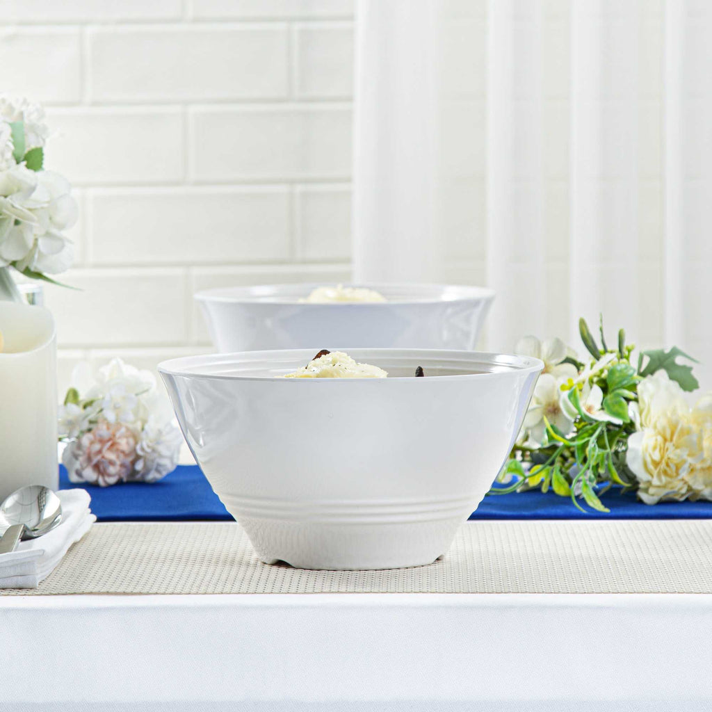 Voga 74 oz Round White Melamine Large Bowl - Incline - 8 1/2" x 8 1/2" x 4 1/4" - 10 count box