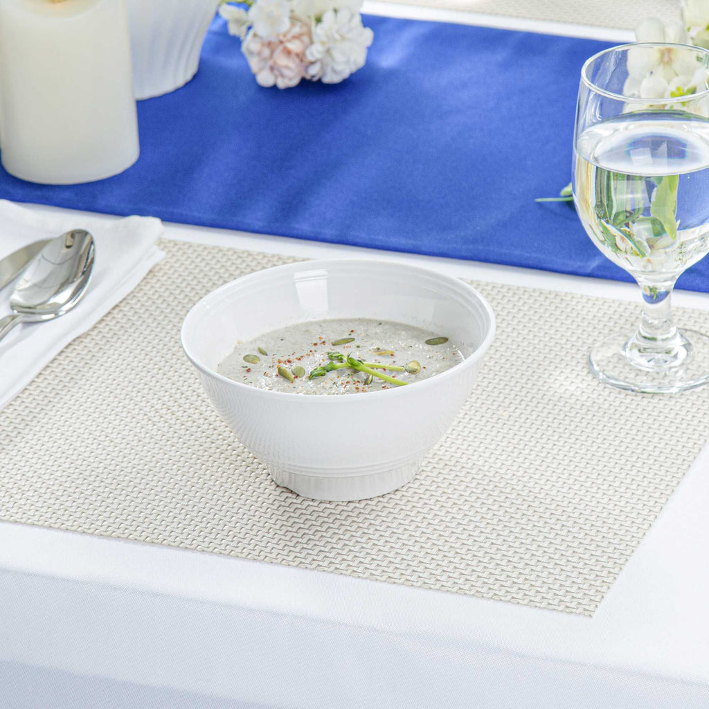 Voga 16 oz Round White Melamine Small Bowl - Incline - 6" x 6" x 3" - 10 count box