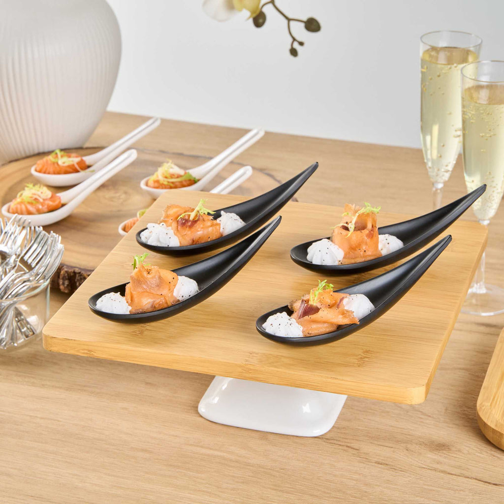 Voga Teardrop Black Melamine Tasting Spoon - Japonais, Moderna - 4 1/4" x 1 3/4" x 1 3/4" - 10 count box
