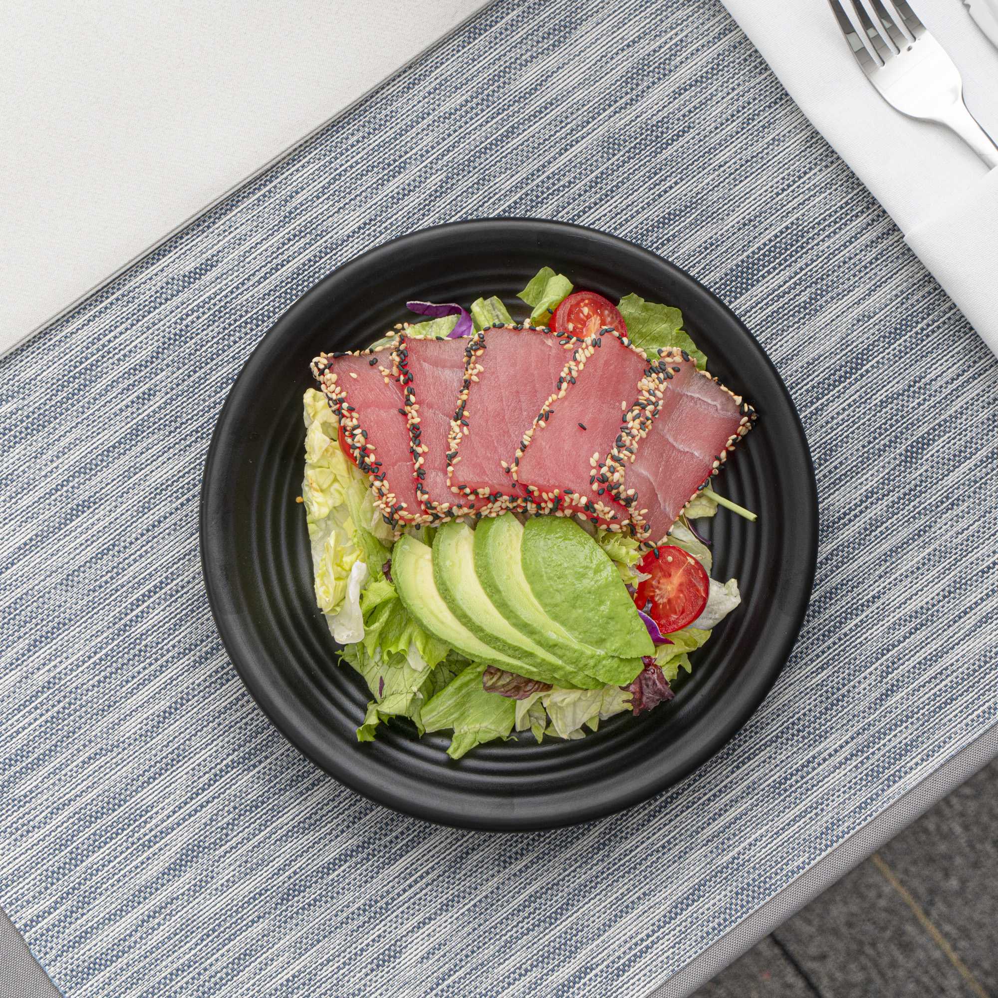 Voga Round Black Melamine Small Plate - Japonais, Black Stone - 8" x 8" x 1" - 10 count box