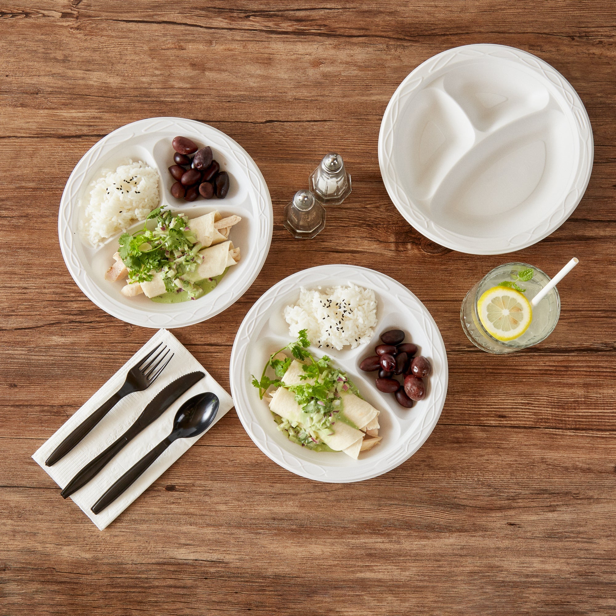 Chef 101 Round White Plastic Plate - 3 Compartments, Microwavable - 9" x 9" x 3/4" - 50 count box